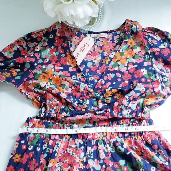 Floral Cut-Out Front Midi Dress - Picture 15 of 16